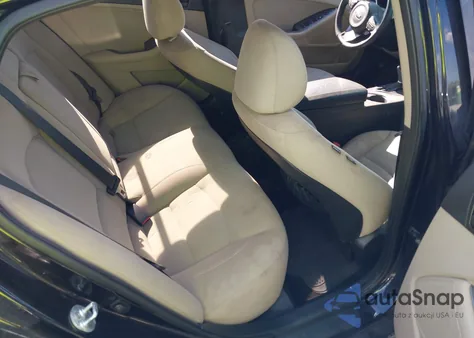 2015 Kia Optima Lx from USA, damaged, VIN 5XXGM4A71FG507552